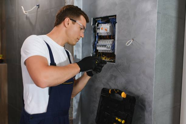 Best Emergency Electrician Near Me  in Moosup, CT